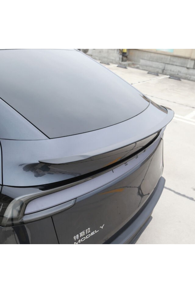 TESLA MODEL Y JUNİPER Uyumlu Pro Version Glossy Black Spoiler