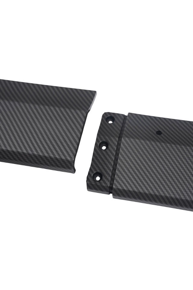 Tesla Model Y Juniper (2025+) Uyumlu Yan Maşpiyer Seti Mat Carbon Fiber Görünüm
