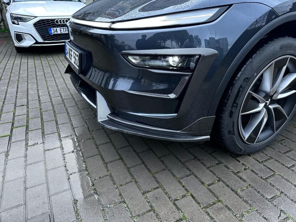 Tesla Model Y Juniper (2025+) Uyumlu Ön Tampon Sis Farı Kaşı Kaplama Seti (4 Parça)