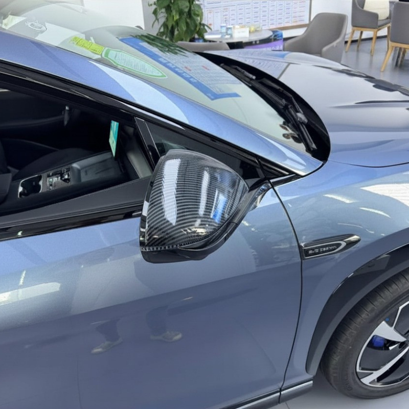 BYD Seallion 7 Uyumlu Yan Ayna Kapağı Kaplama Seti (Piano Black / Karbon Fiber) Karbon Fiber Görünüm